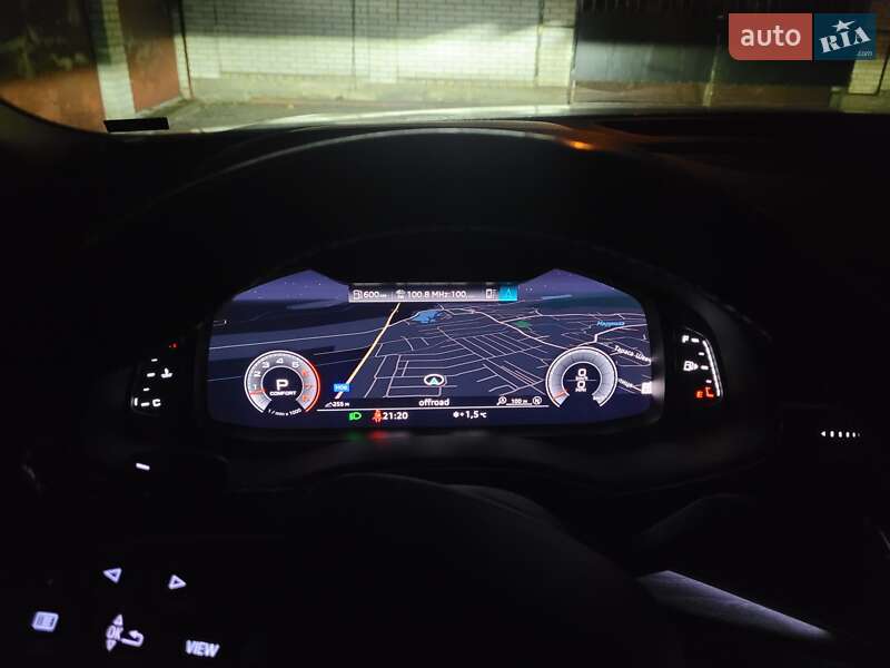 Внедорожник / Кроссовер Audi Q8 2019 в Львове