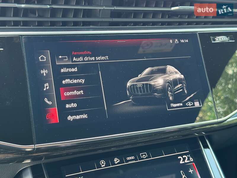 Позашляховик / Кросовер Audi Q8 2021 в Києві