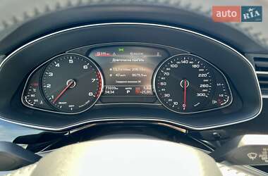 Позашляховик / Кросовер Audi Q8 2018 в 