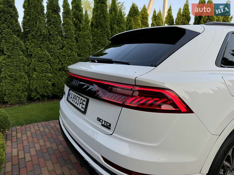 Внедорожник / Кроссовер Audi Q8 2018 в Киеве фото 15 Внедорожник / Кроссовер Audi Q8 2018 в Киеве