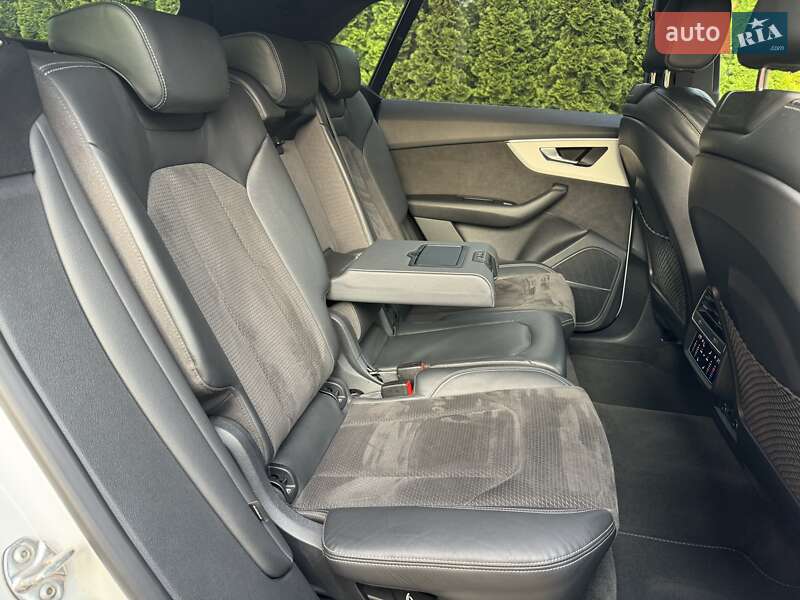Внедорожник / Кроссовер Audi Q8 2018 в Киеве фото 50 Внедорожник / Кроссовер Audi Q8 2018 в Киеве