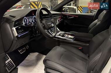 Внедорожник / Кроссовер Audi Q8 2024 в 