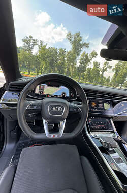 Внедорожник / Кроссовер Audi Q8 2021 в 