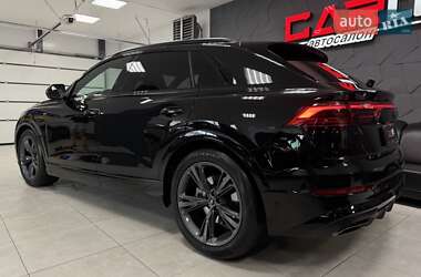 Внедорожник / Кроссовер Audi Q8 2025 в 