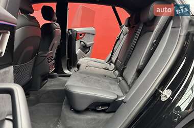 Позашляховик / Кросовер Audi Q8 2025 в 