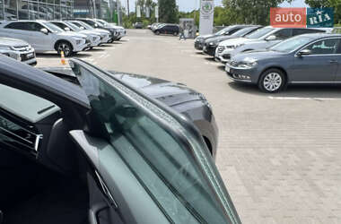 Внедорожник / Кроссовер Audi Q8 2025 в 