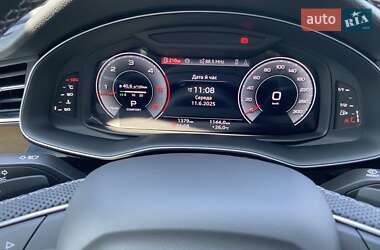 Внедорожник / Кроссовер Audi Q8 2025 в 