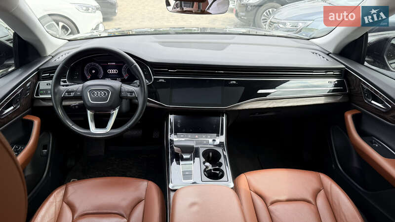Внедорожник / Кроссовер Audi Q8 2019 в Киеве