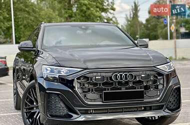 Внедорожник / Кроссовер Audi Q8 2025 в 