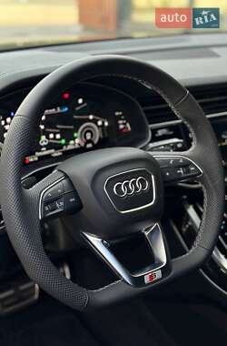 Внедорожник / Кроссовер Audi Q8 2025 в 