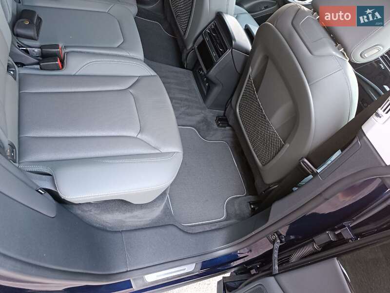 Внедорожник / Кроссовер Audi Q8 2021 в Львове