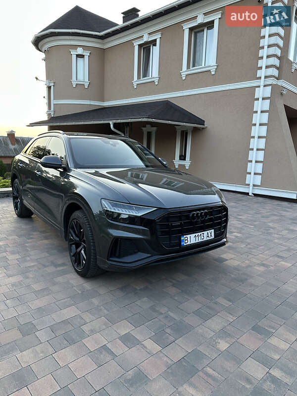 Внедорожник / Кроссовер Audi Q8 2020 в Полтаве