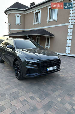Внедорожник / Кроссовер Audi Q8 2020 в 