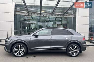 Внедорожник / Кроссовер Audi Q8 2019 в 