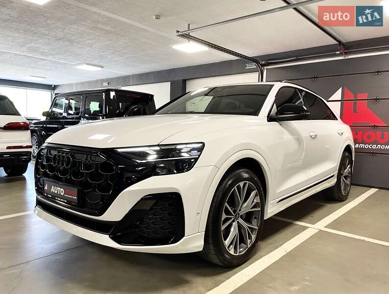 Позашляховик / Кросовер Audi Q8 2024 в Львові