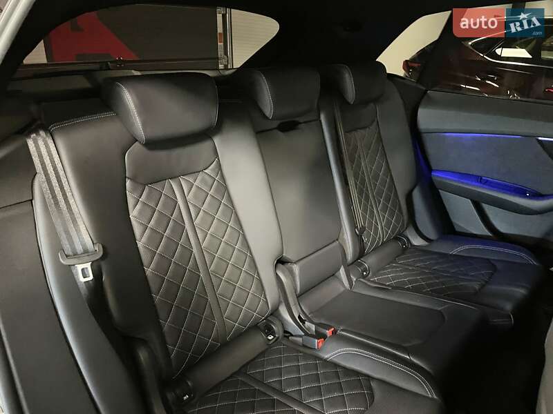 Внедорожник / Кроссовер Audi Q8 2024 в Львове фото 45 Внедорожник / Кроссовер Audi Q8 2024 в Львове