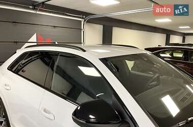 Позашляховик / Кросовер Audi Q8 2024 в 