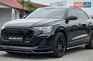 Внедорожник / Кроссовер Audi Q8 2024 в 