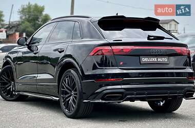 Внедорожник / Кроссовер Audi Q8 2024 в 
