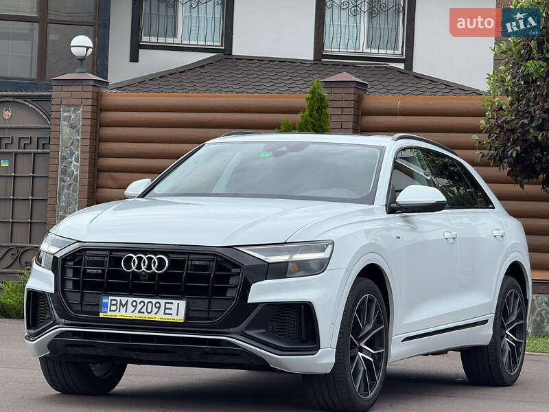 Внедорожник / Кроссовер Audi Q8 2020 в Киеве