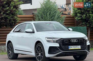 Внедорожник / Кроссовер Audi Q8 2020 в 