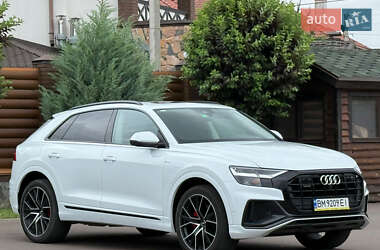 Внедорожник / Кроссовер Audi Q8 2020 в 