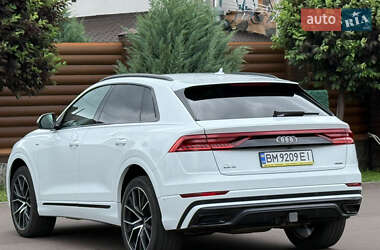 Внедорожник / Кроссовер Audi Q8 2020 в 