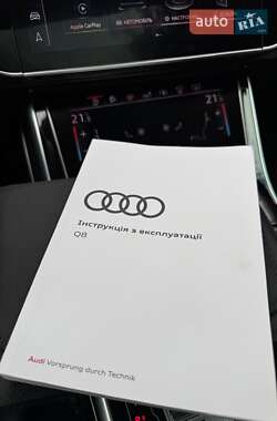 Внедорожник / Кроссовер Audi Q8 2018 в 