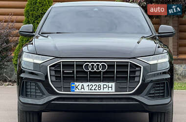 Внедорожник / Кроссовер Audi Q8 2019 в 