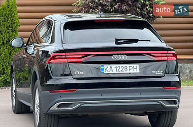 Внедорожник / Кроссовер Audi Q8 2019 в 