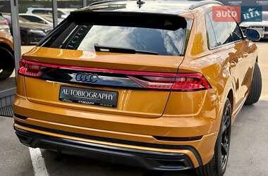Внедорожник / Кроссовер Audi Q8 2018 в 
