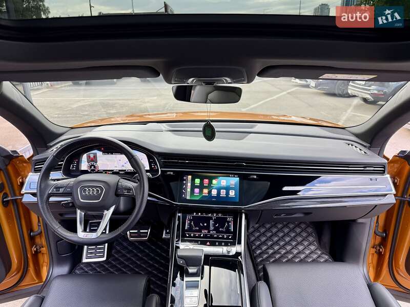 Внедорожник / Кроссовер Audi Q8 2018 в Киеве