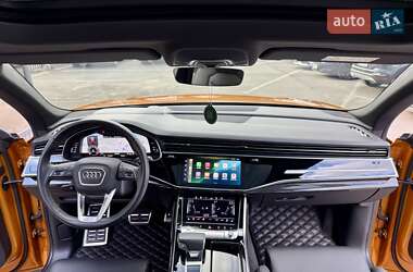 Внедорожник / Кроссовер Audi Q8 2018 в 