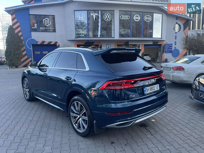 Позашляховик / Кросовер Audi Q8 2019 в Одесі