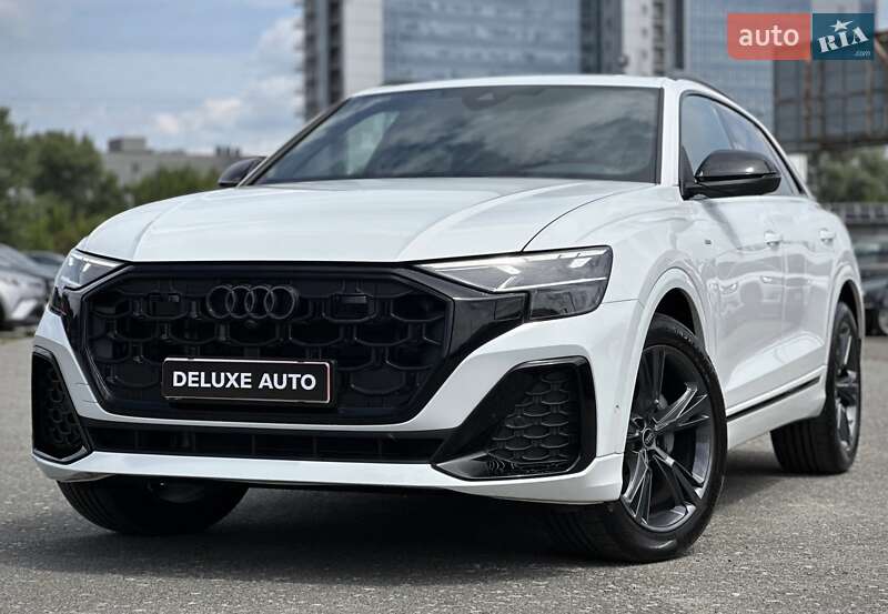 Позашляховик / Кросовер Audi Q8 2025 в Києві