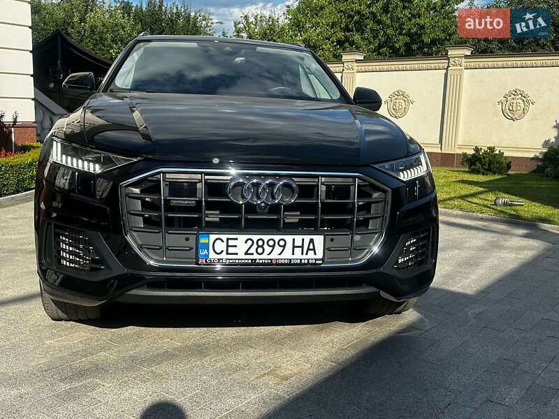 Внедорожник / Кроссовер Audi Q8 2023 в Черновцах