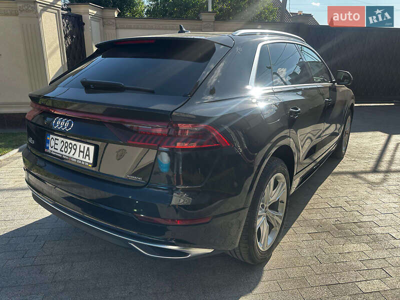 Внедорожник / Кроссовер Audi Q8 2023 в Черновцах