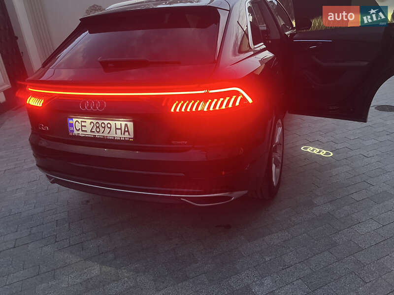 Внедорожник / Кроссовер Audi Q8 2023 в Черновцах