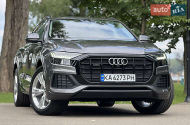 Внедорожник / Кроссовер Audi Q8 2019 в 