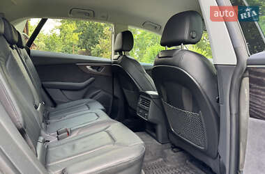 Внедорожник / Кроссовер Audi Q8 2019 в 