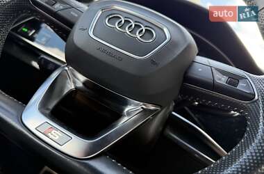 Внедорожник / Кроссовер Audi Q8 2020 в 