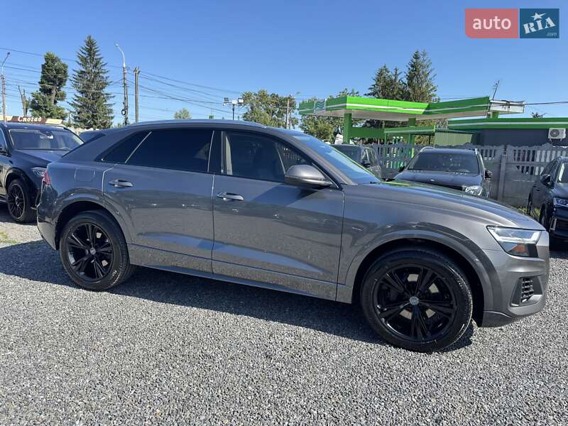 Внедорожник / Кроссовер Audi Q8 2018 в Тернополе