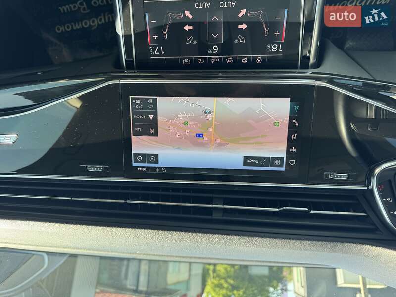 Внедорожник / Кроссовер Audi Q8 2018 в Тернополе