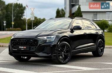 Внедорожник / Кроссовер Audi Q8 2025 в 
