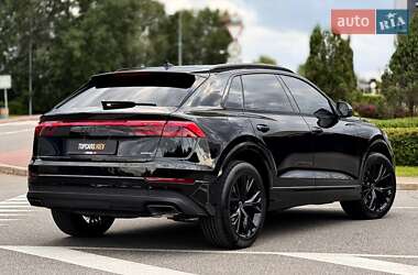 Внедорожник / Кроссовер Audi Q8 2025 в 