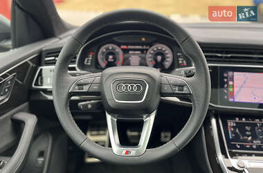 Внедорожник / Кроссовер Audi Q8 2024 в 