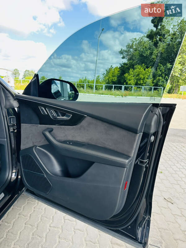 Внедорожник / Кроссовер Audi Q8 2019 в Дубно фото 18 Внедорожник / Кроссовер Audi Q8 2019 в Дубно