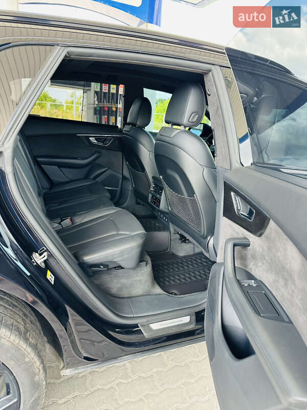 Внедорожник / Кроссовер Audi Q8 2019 в Дубно фото 25 Внедорожник / Кроссовер Audi Q8 2019 в Дубно