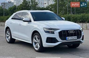 Внедорожник / Кроссовер Audi Q8 2023 в 