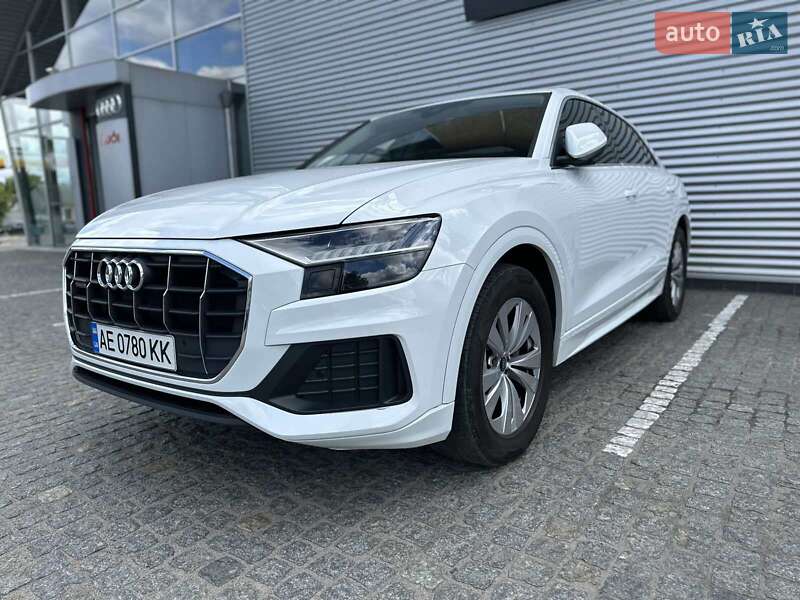 Внедорожник / Кроссовер Audi Q8 2023 в Днепре